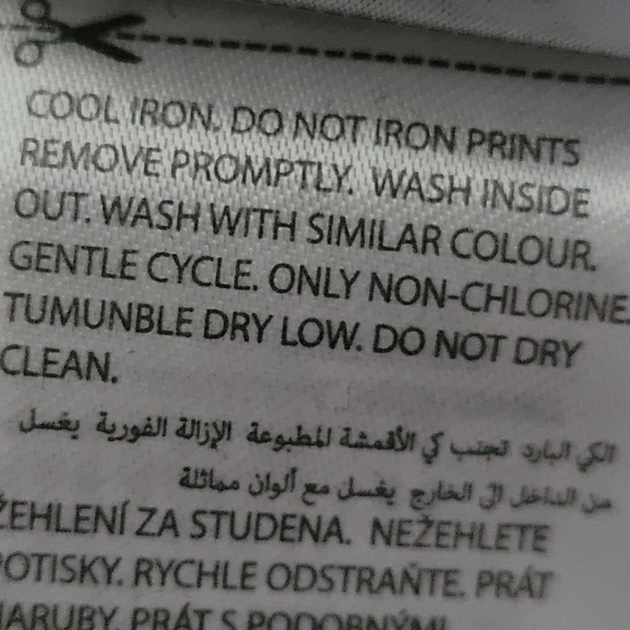 Adika Takeoff Your Attitude Sleeveless Chain Detail Crop Top Womens Black M - Picture 11 of 11